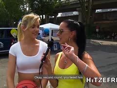 Blondes Amateurgirl aus Deutschland fickt einen Unbekannten